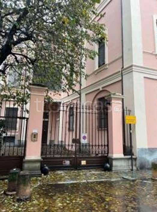appartamento in vendita a Vercelli in zona Centro Città
