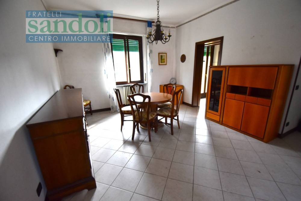 appartamento in vendita a Vercelli in zona Corso Italia