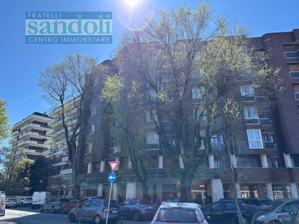 appartamento in vendita a Vercelli in zona Centro Città
