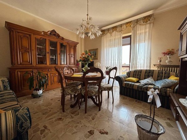 appartamento in vendita a Vercelli in zona Centro Città