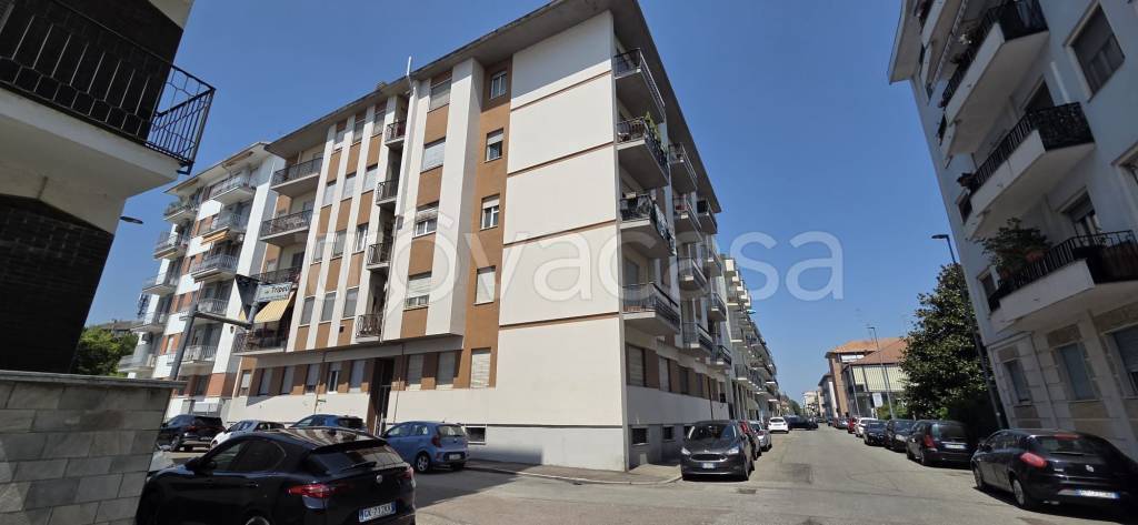 appartamento in vendita a Vercelli