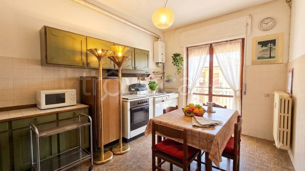 appartamento in vendita a Vercelli in zona Corso Italia