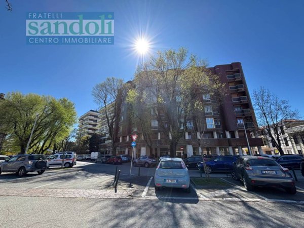 appartamento in vendita a Vercelli in zona Centro Città