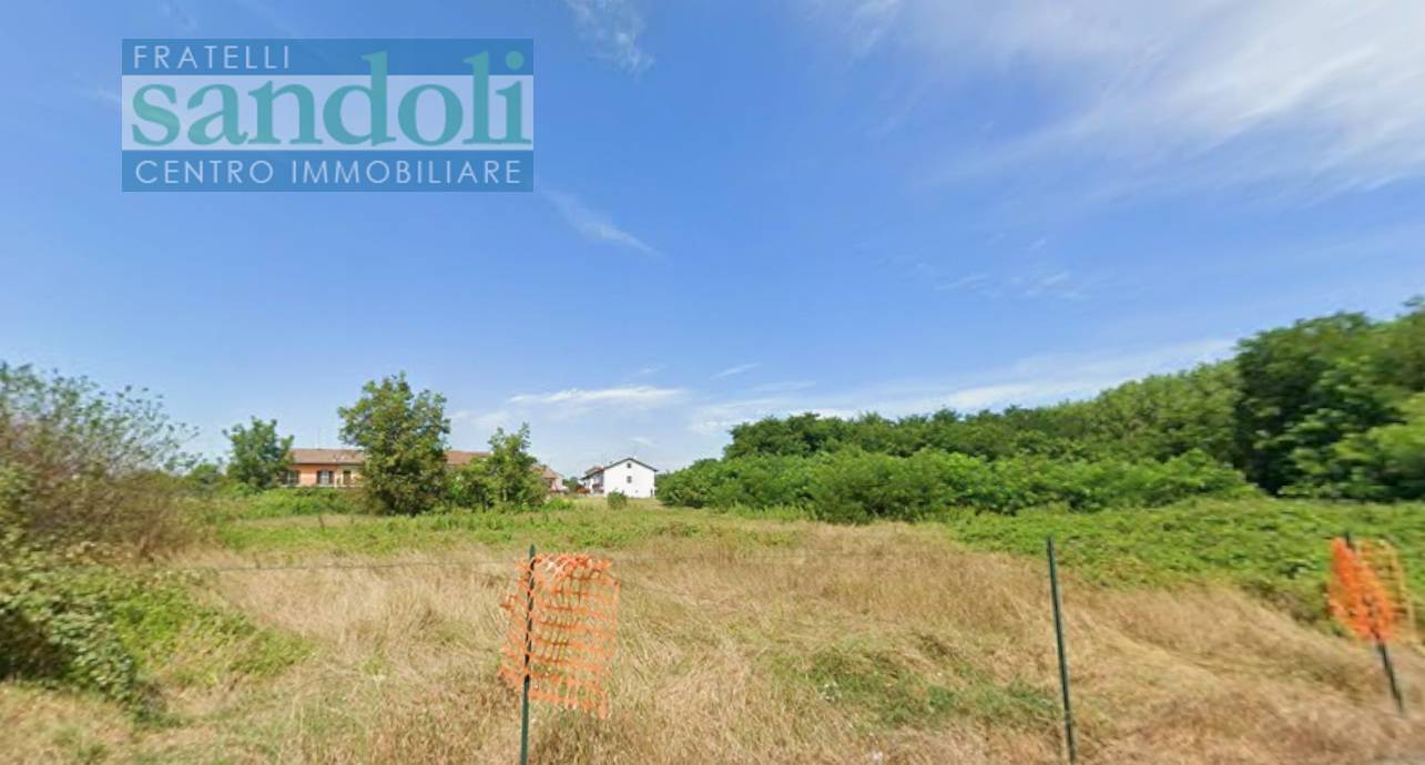 terreno edificabile in vendita a Vercelli in zona Cappuccini