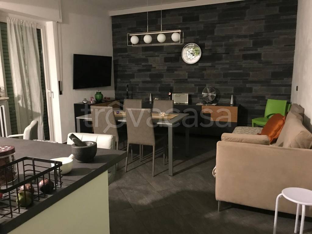 appartamento in vendita a Vercelli in zona Ospedale