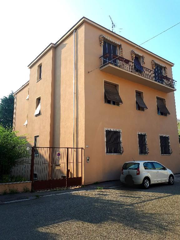 appartamento in vendita a Vercelli in zona Via Marco Polo