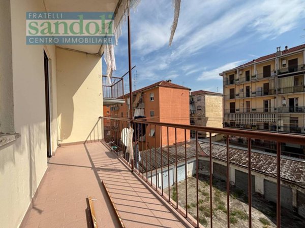 appartamento in vendita a Vercelli in zona Via Marco Polo