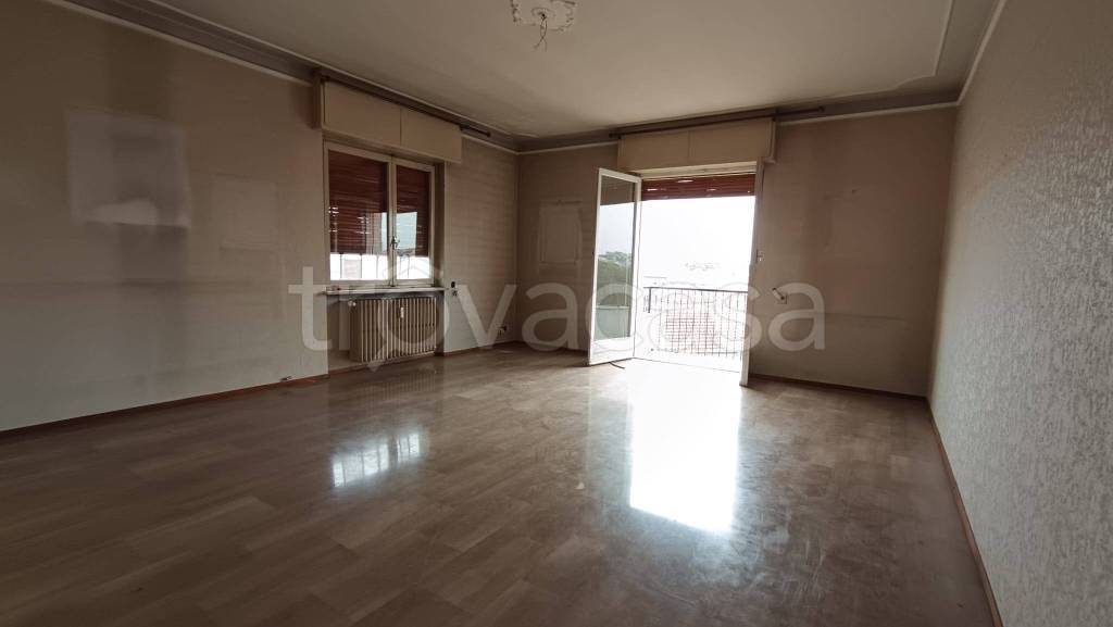 appartamento in vendita a Vercelli in zona Centro Città