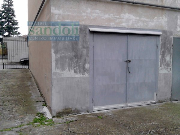 box auto in vendita a Vercelli in zona Corso Prestinari