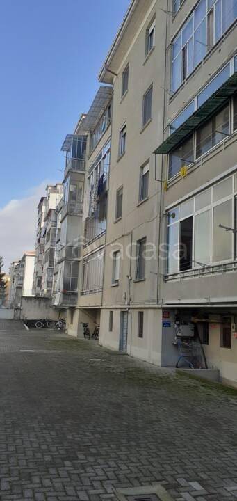 appartamento in vendita a Vercelli in zona Via Marco Polo