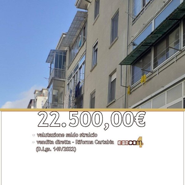 appartamento in vendita a Vercelli in zona Via Massaua