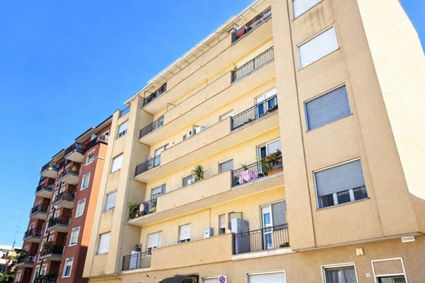 appartamento in vendita a Vercelli in zona Centro Città