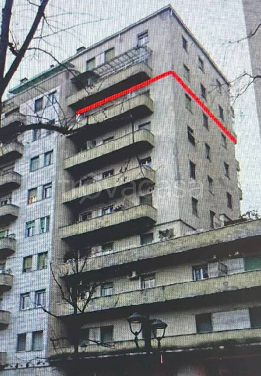 appartamento in vendita a Vercelli in zona Centro Città