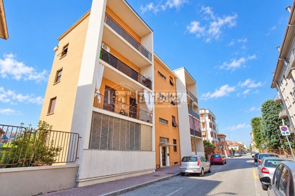 appartamento in vendita a Vercelli in zona Via Marco Polo