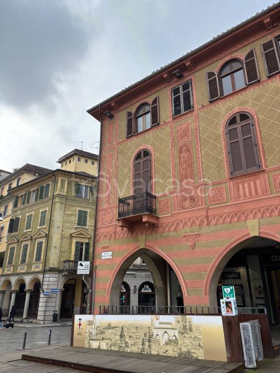 appartamento in vendita a Vercelli in zona Centro Città