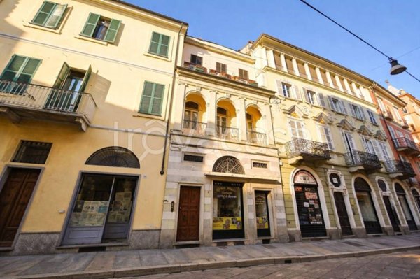 appartamento in vendita a Vercelli in zona Centro Città