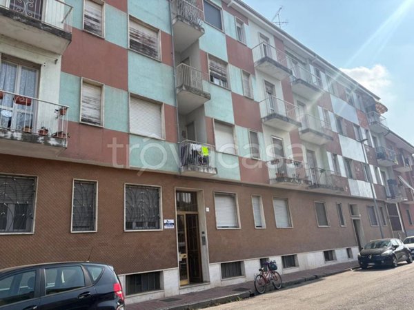 appartamento in vendita a Vercelli in zona Via Monviso