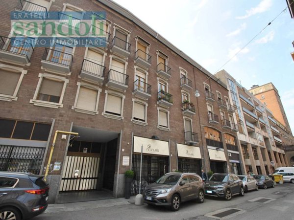 appartamento in vendita a Vercelli in zona Centro Città