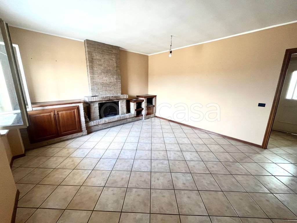 casa indipendente in vendita a Villata