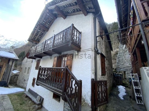 casa indipendente in vendita ad Alto Sermenza