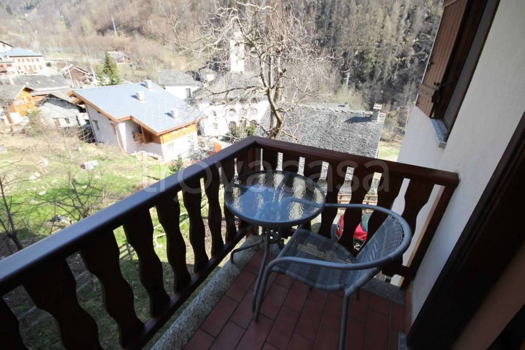 appartamento in vendita ad Alto Sermenza in zona Rima San Giuseppe