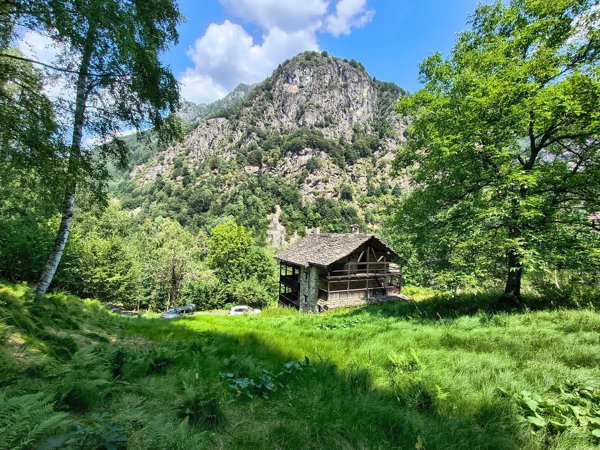 casa indipendente in vendita ad Alto Sermenza
