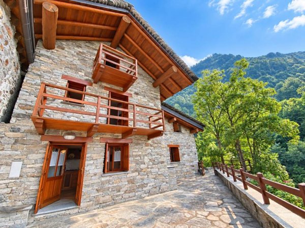 casa indipendente in vendita ad Alto Sermenza in zona Campo Ragozzi