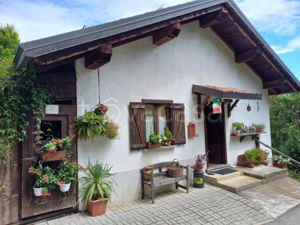 casa indipendente in vendita a Cellio con Breia in zona Breia