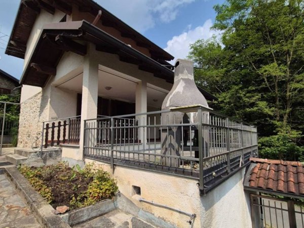 casa indipendente in vendita a Cellio con Breia in zona Viganallo