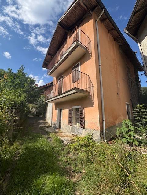 casa indipendente in vendita a Cellio con Breia