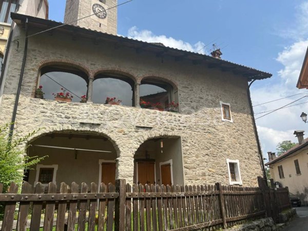 casa indipendente in vendita a Cellio con Breia in zona Breia