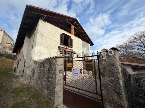 casa indipendente in vendita a Cellio con Breia in zona Cellio