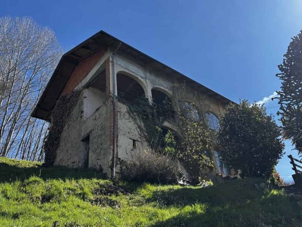 casa indipendente in vendita a Cellio con Breia in zona Valmonfredo
