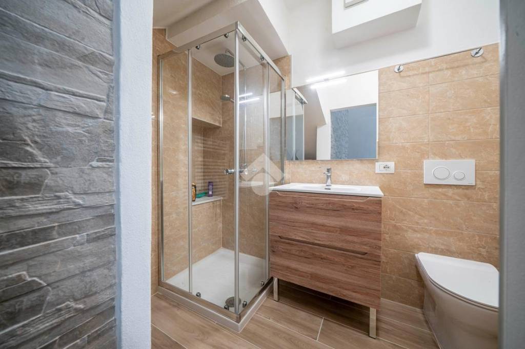 casa indipendente in vendita ad Albinea in zona Borzano