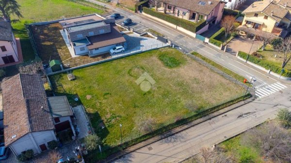 terreno edificabile in vendita ad Albinea in zona Borzano