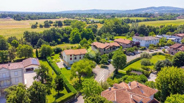 casa indipendente in vendita ad Albinea
