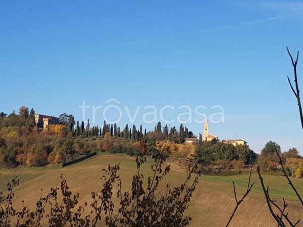 casa indipendente in vendita ad Albinea in zona Broletto