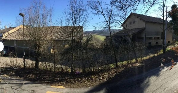 casale in vendita ad Albinea in zona Broletto