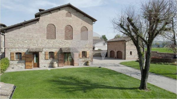 casa indipendente in vendita ad Albinea in zona Borzano