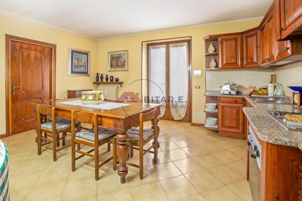casa indipendente in vendita ad Albinea in zona San Giacomo