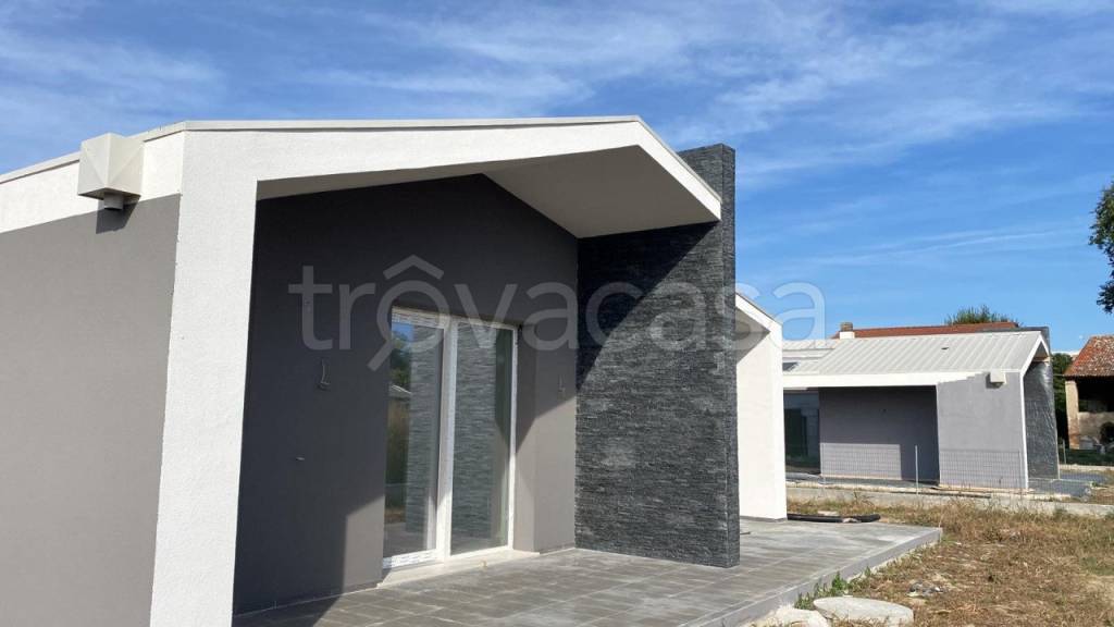 casa indipendente in vendita ad Albinea