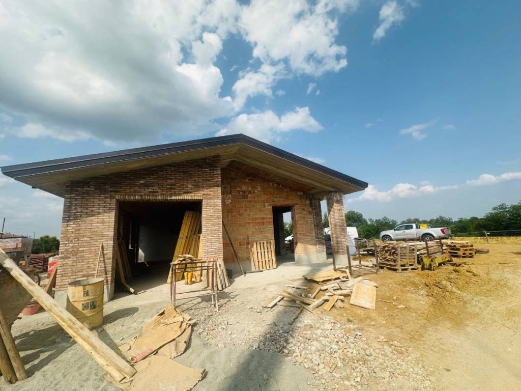 casa indipendente in vendita ad Albinea