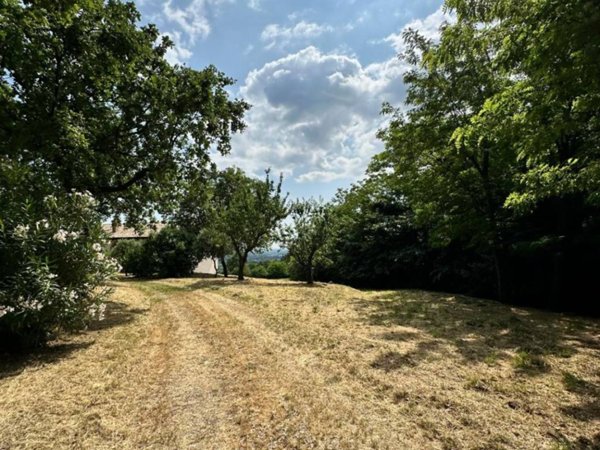 casa indipendente in vendita ad Albinea in zona Montericco
