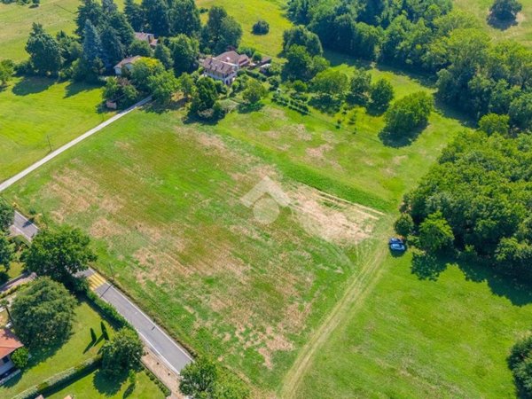 terreno agricolo in vendita ad Albinea