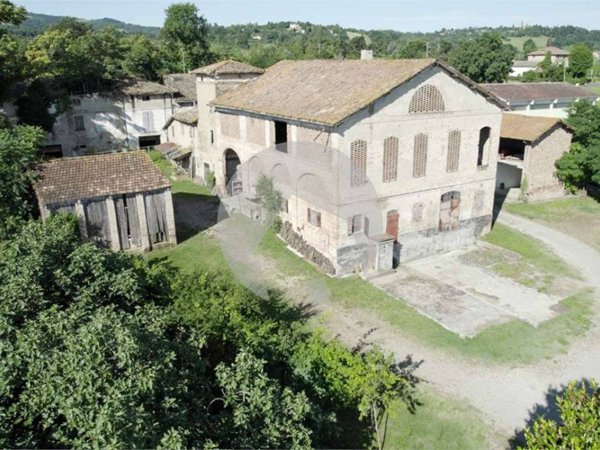casa indipendente in vendita ad Albinea