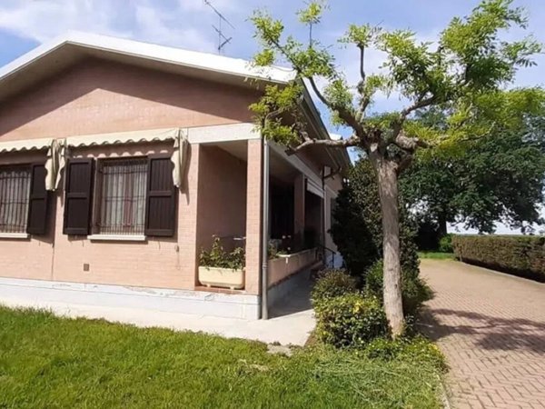 casa indipendente in vendita ad Albinea
