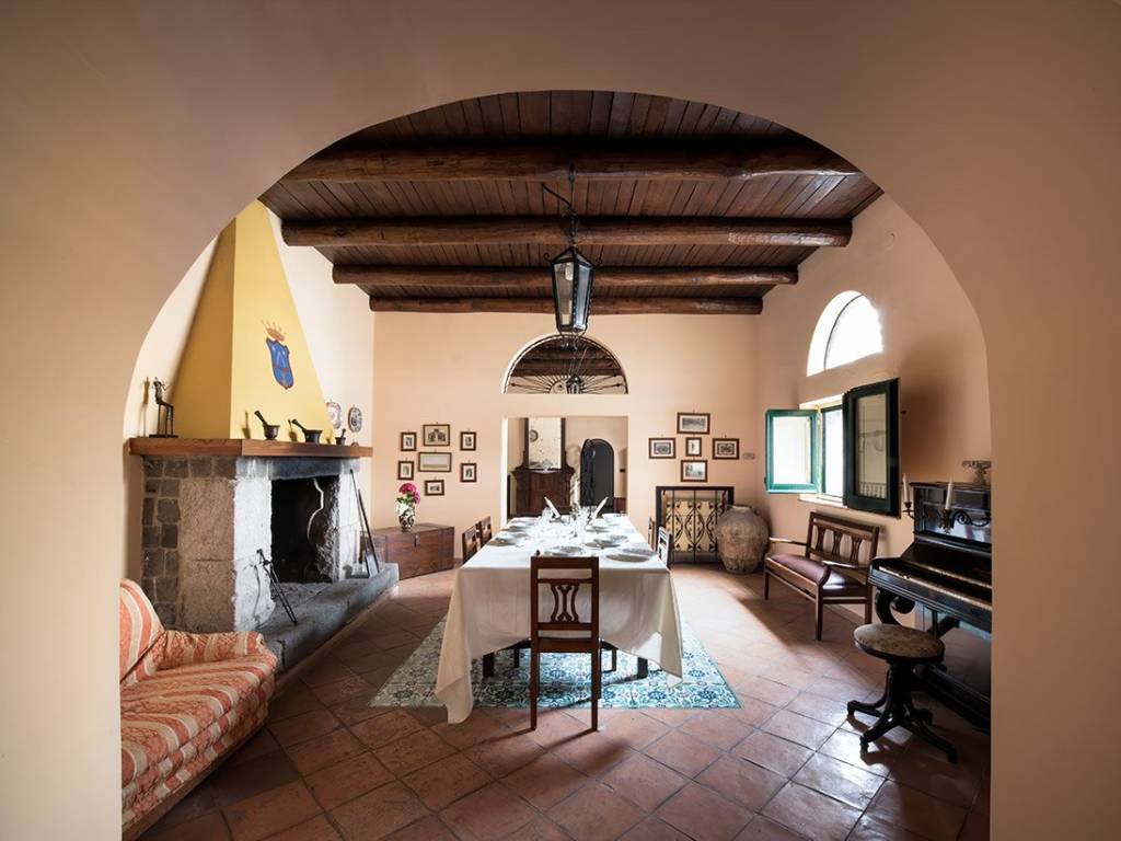 casa indipendente in vendita ad Albinea in zona Borzano