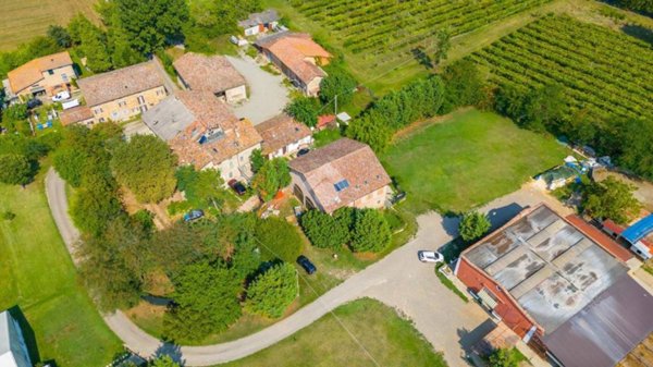 appartamento in vendita ad Albinea