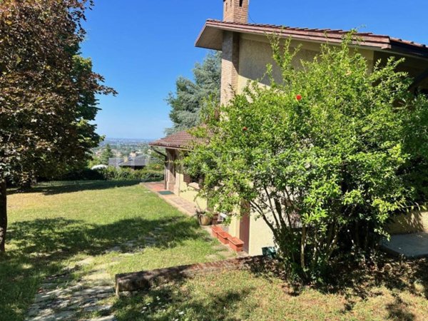 casa indipendente in vendita ad Albinea