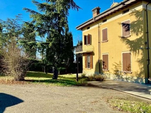 casa indipendente in vendita ad Albinea